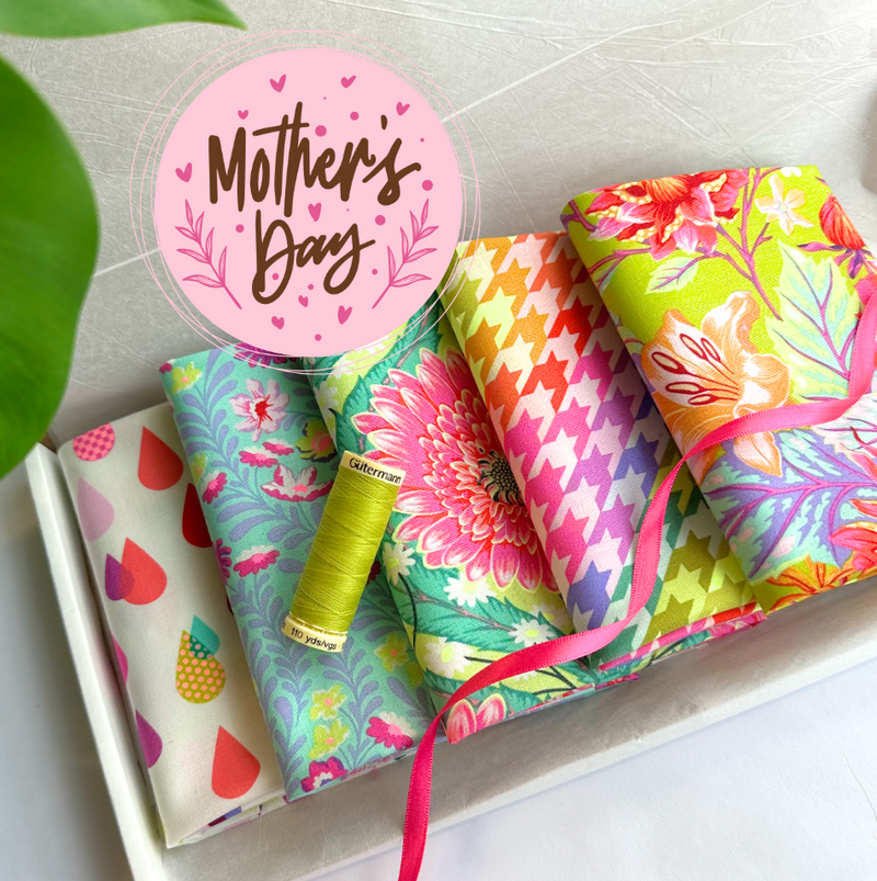 Mother's Day Special Tula Pink 5 Piece FQ Bundle Plus Thread & Free Ribbon Treat Box