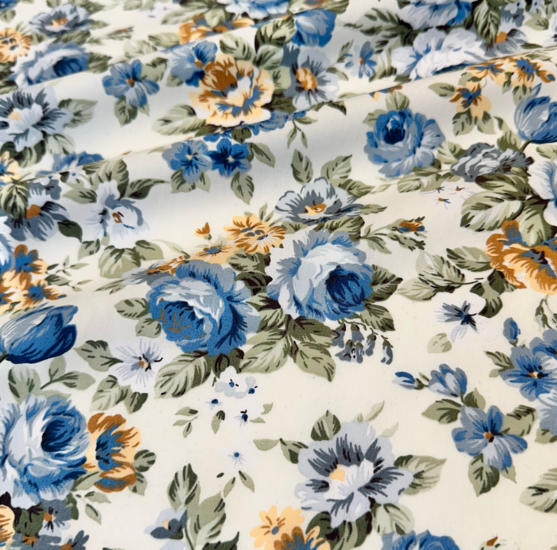 Blue Large Roses 100% Cotton Poplin Fabric Sold Per 1/2 Metre