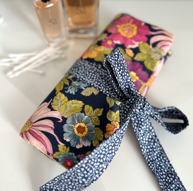 May Stitchi Sewing Project Box Plus Jewellery Roll Tutorial