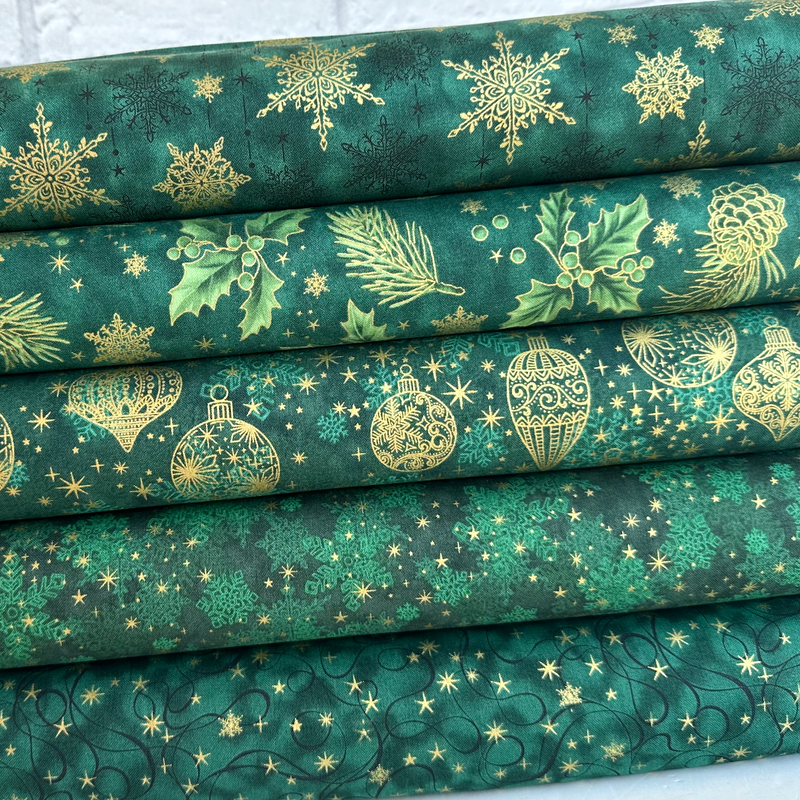 5 Piece Traditional Greens Christmas Fat Quarter Bundle 100% Cotton Fabric