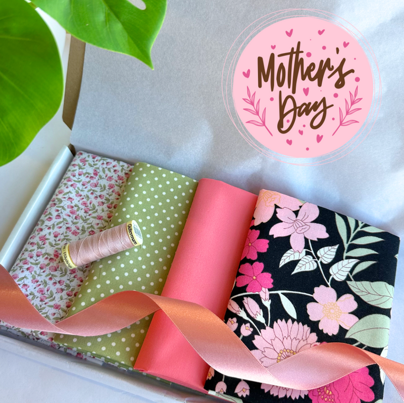 Mother's Day Special Lucy Bold Florals 4 Piece FQ Bundle Plus Thread & FREE Ribbon Treat Box